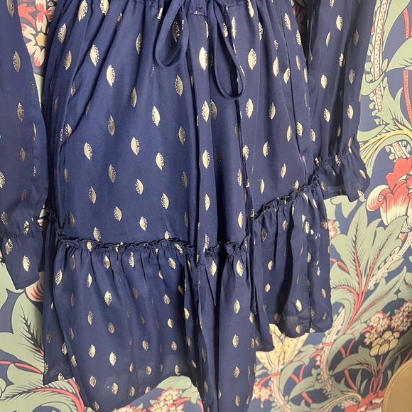 Navy blue dress with gold leaf pattern - Picture 4 of 6